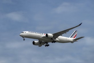 Aircraft Air France, F-HUVO, Airbus A350-900