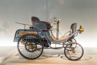 Benz Motor-Velociped Comfortable from 1898. The Mercedes-Benz Museum in Stuttgart presents a