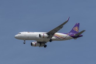 Aircraft Thai Airways, HS-TXN, Airbus A320-200