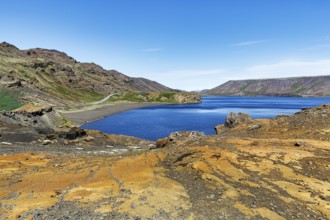 Kleifarvatn in barren volcanic landscape, lake, Sudurnes, Iceland