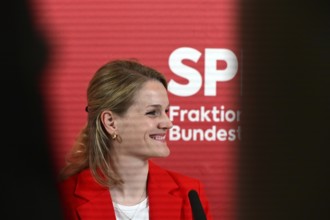 Sonja Eichwede, one of the deputy chairs of the SPD parliamentary group, making a press statement