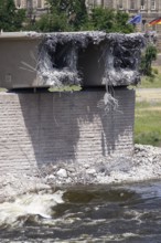 Demolition of the partially collapsed Carola Bridge, condition on 21 June 2025, Dresden, Saxony,