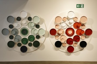 Wall decoration, ceramics, different coloured wall plates, play of colours, red, green, Vitra