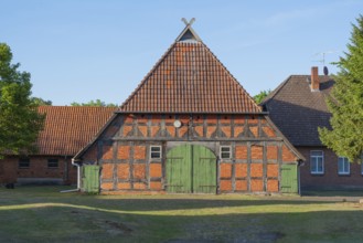 View of an old farm building, Half-timbered, Historical, Böhme, Heidekreis, Rethem Aller, Leine