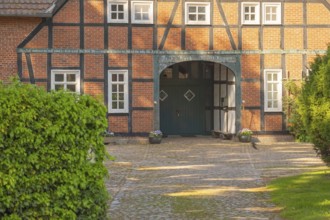 View of the entrance area of a farmhouse, Half-timbered, Historic, Frankenfeld, Heidekreis, Bad