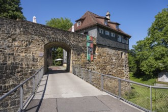 Portal, defence wall with the castle tavern, restaurant of Esslingen Castle, Esslingen am Neckar,