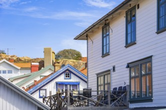 Structures of residential architecture with settlement character in the city centre of Lysekil,