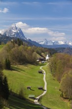 Road to Wamberg near Garmisch-Partenkirchen, view of Wetterstein Mountains with Alpspitze,