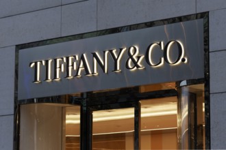Tiffany Co. on the Kö jewelry store, evening, luxury shopping, Düsseldorf, North Rhine-Westphalia,