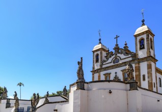 Main church of the Bom Jesus do Matosinhos sanctuary with the twelve prophets by Aleijadinho in the