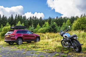 4x4 car trip with roof tent on the Scottish wilderness, Scotland, United Kingdom