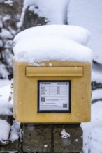 Mailbox, Deutsche Post, winter weather, blowing snow, snowy, near Oberelfringhausen in