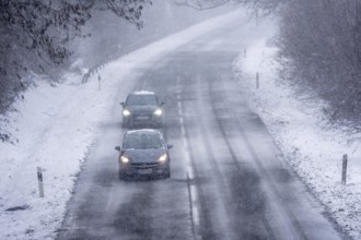 Country road in Elfringhauser Switzerland, near Sprockhövel, snowfall, snowy, North