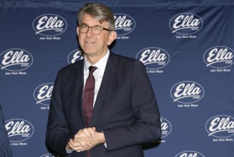 The Federal Government Commissioner for Culture and the Media (BKM) Dr Wolfram Weimer and Ella go