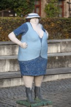 Fountain figure by Chemnitz artist Karl-Heinz Richter 2007, Billinganlage, Fürth, Middle Franconia,