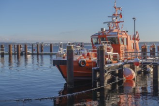 Kiel-Holtenau pilot station in front of the Kiel Canal, pilot boat, channel guidance, shipping,