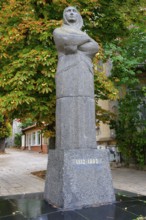 Statue of the famous revolutionary woman Tonka Obretenova also known as Baba Tonka, Rousse,