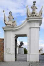Bratislava castle, Leopold gate and King Svatopluk equestrian statue, Bratislava, Slovakia