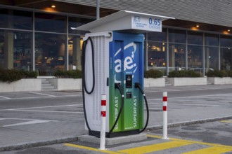 Ladestation aet, Bellinzona, Tessin, Switzerland