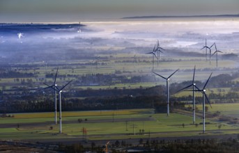 Wind turbine and high-voltage masts, view from Bergedorf to Geesthacht