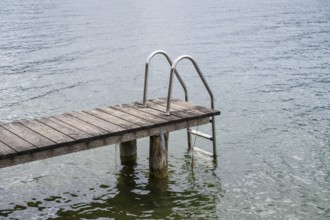 Badesteg am Ufer des Tegernsee, Upper Bavaria, Bavaria, Germany