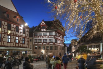 The historic Dürerhaus, Christmass-lit tree on the right, Beim Tiergärtnertor, Nuremberg, Middle