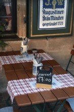 Reserve sign on a tavern table, Nuremberg, Middle Franconia, Bavaria, Germany