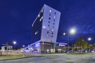 Schwedenkai ferry terminal, Stena Line GmbH, commercial building, modern architecture, lantern,