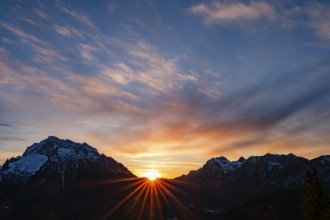 Sunset in the mountains between Hochkalter and horse-rider Alpe, Hirscheck, Ramsau, Berchtesgadener