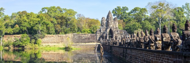 54 demons on the bridge of the south gate of Angkor Thom (Hindu myth of the cherries of the ocean