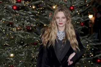 Lilith Stangenberg, Roncalli Christmas Circus Premiere, Tempodrom, Berlin 19.12.2025