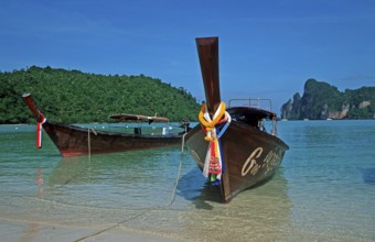 Longtail boats on Ko Phi Phi Don beach, two years in front of the tsunami, Thailand, December 2002,