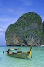 Longtail boat on Maya Bay beach, known from the movie The Beach, one year in front of the tsunami,