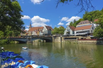 Eberhardsbrücke, Neckar bridge, river, flowing water, pedal boats, right back Gasthausbrauerei