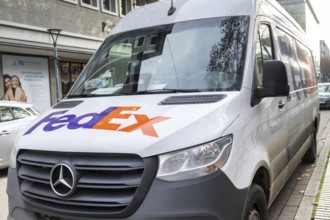 Vehicle of the US courier service FED EX in Ludwigshafen am Rhein
