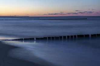 Groothing in the sea, sunset, long exposure, Zingst, Fischland-Darß-Zingst, Western Pomerania