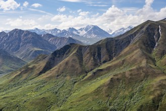 Alaska Range tundra and mountainous landscape, Denali National Park and Preserve, Alaska, USA