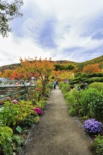 Flower Bridge, Bridge of Flowers, Deerfield River Bridge, Gardens, Fall Leaves, Indian Summer,
