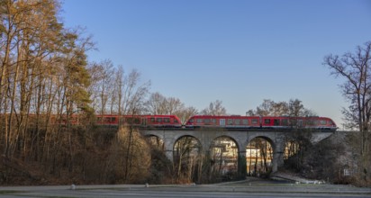 Regional train crosses the historic viaduct from 1876, Lauf an der Pegnitz, Middle Franconia,