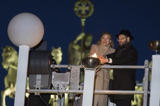 Julia Klöckner (President of the German Bundestag) and Rabbi Yehuda Teichtal (Rabbi of the