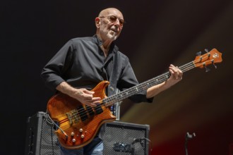 Pete Agnew, bassist, founding member, NAZARETH, hard rock band, UK, Bending The Rules 2025 tour,