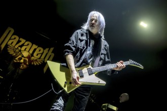 Jimmy Murrison, guitarist, NAZARETH, hard rock band, UK, Bending The Rules 2025 tour, live, 17.12