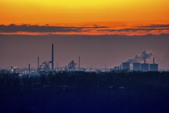 Die Hüttenwerk Krupp-Mannesmann, HKM, blast furnaces, coking plant and cooling towers gas power