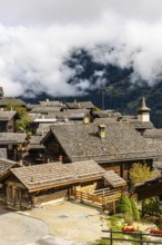 Historic farmhouses in the center of Grimentz, Val d'Anniviers, Valais Alps, Canton of Valais,