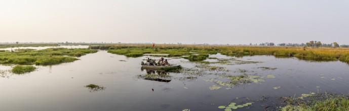 Safari by boat, tourists, Xakanaxa Lagoon, Okavango Delta, Moremi Game Reserve, Botswana