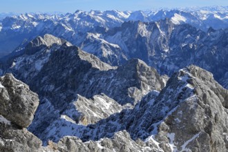 View of the Wetterstein Mountains from the mountain station of the Zugspitz cable car (2962 m),