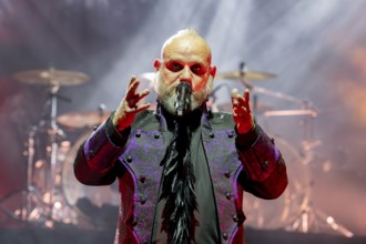 Martin Engler, Singer, Mono Inc., Dark-Rock Band, D, live on Live 2025 Tour at Columbiahalle Berlin