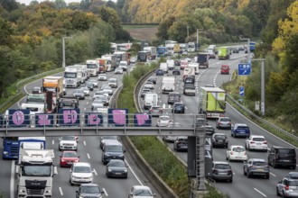 Traffic jam on the A3 motorway between the Hilden junction and the Mettmann junction, view to the