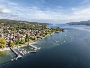 Aerial view of the village of Wangen on the Höri peninsula with boat moorings and jetty on the