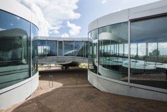 Rolex Learning Centre, SANAA architects, École polytechnique fédérale de Lausanne, EPFL, Lausanne,
